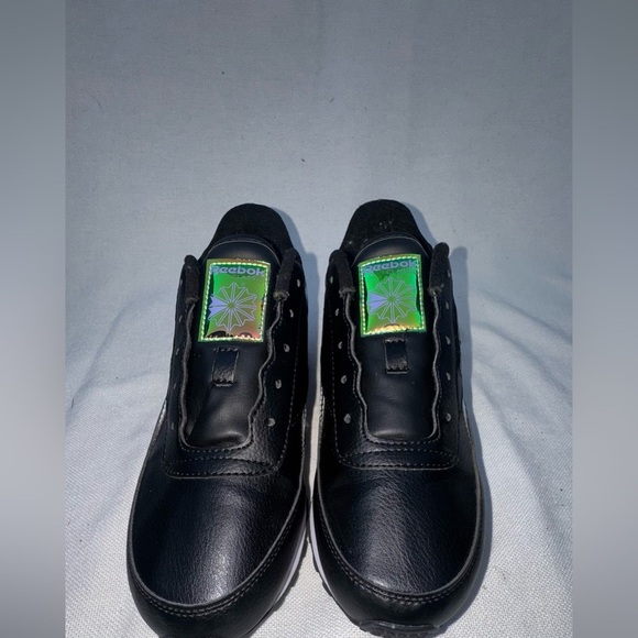 Reebok,Classic Renaissance,Womens,Black,Synthetic Sneakers,Size 8.5,Holographic - Picture 2 of 7